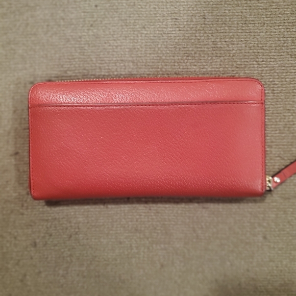 Kate Spade Wallet - Picture 2 of 5